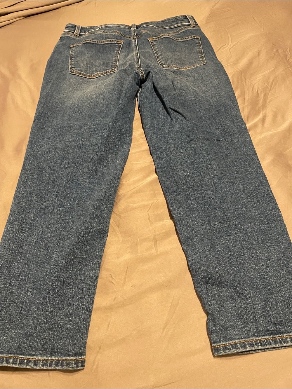 Talbots Women's everyday relaxed-Jeans in Medium Blue - Picture 3 of 6